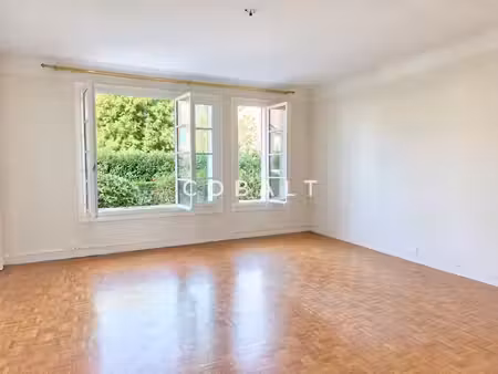 le chesnay appartement familial 3 chambres avec box et cav