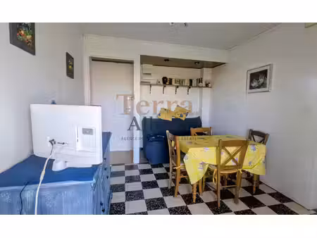 appartement avec terrasse  balcon  parking et box