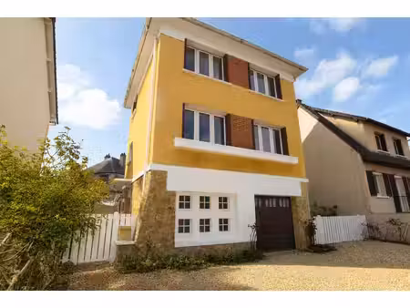 maison individuelle de 76.55 m²  3 chambres  sdb  garage  281 m² de terrain