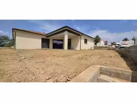 maison neuve calme