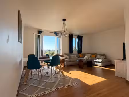 coup de cœur – appartement 62 m² entièrement rénové – balcon & parking – 89 000
