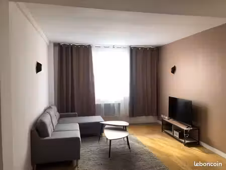 appartement meublé 52 m² — cosy  moderne et tout équipé — villiers-sur-marne