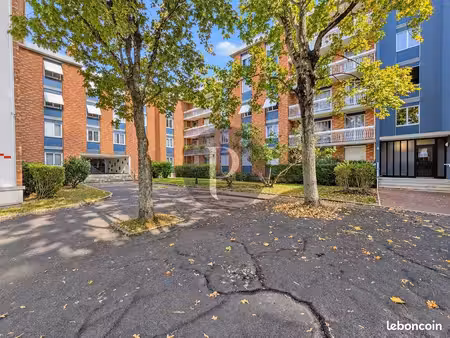 appartement 4 pièces 79 m²
