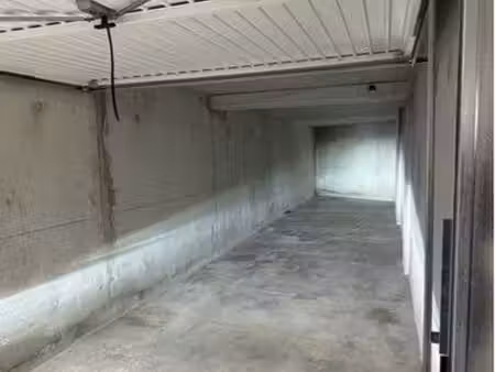 box double parking stockage 39m2