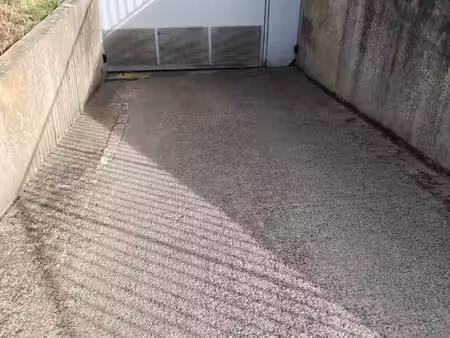 box parking