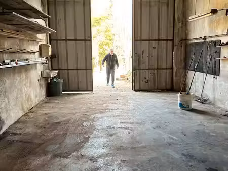 hangar