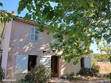 loue maison au calme absolu