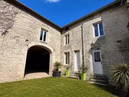 neuville sur seine maison de charme 135m2 habitables