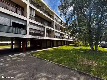 appartement 4 pièces 65 m²