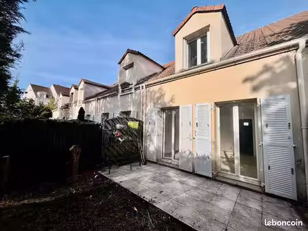 maison 4 pièces 85 m²