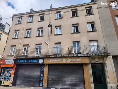 studio 1 pièce 19 m²