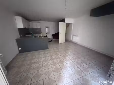 appartement f3 à louer