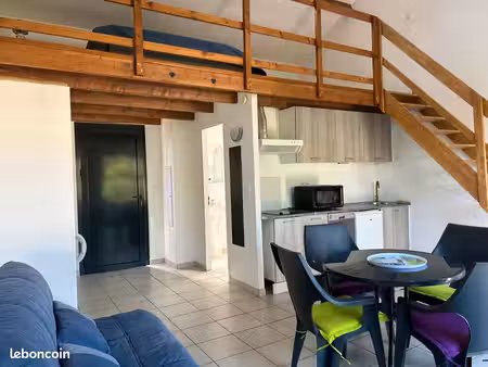 appartement a l année
