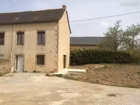 à louer maison mitoyenne t2
