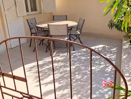appartement t2 algajola à deux pas de la plage