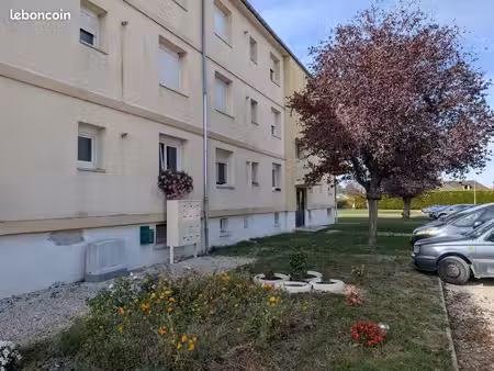 appartement 3 pièces 55 m²