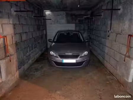 garage 15 8 m² sécurisé avec électricité – vallier-catane - rue alexandre dumas