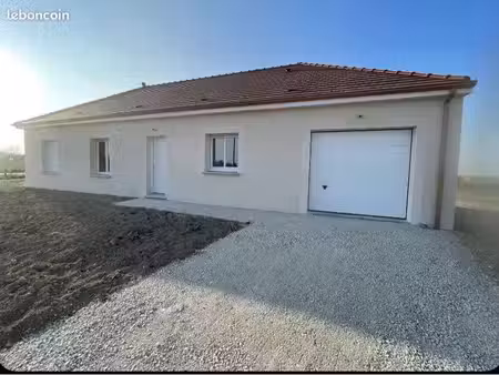 maison à vendre à feuges
