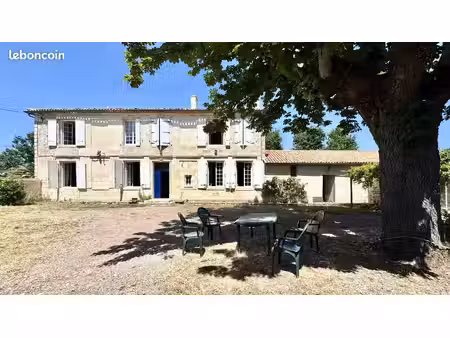 maison 6 pièces 259 m²