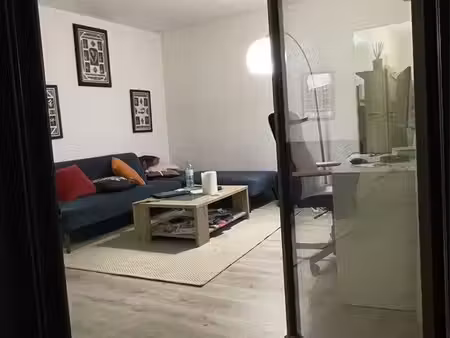 location chambre massy vilgenis