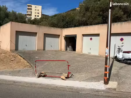 garage 18m2