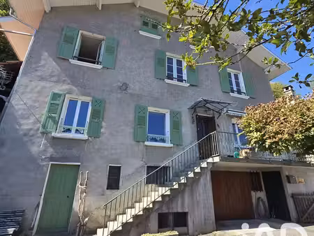 maison familiale 6 pièces 208 m²