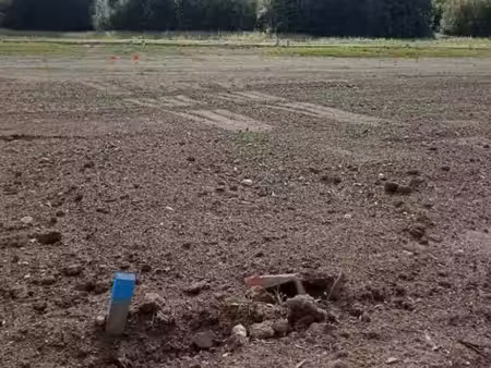 terrain 457 m² saligny