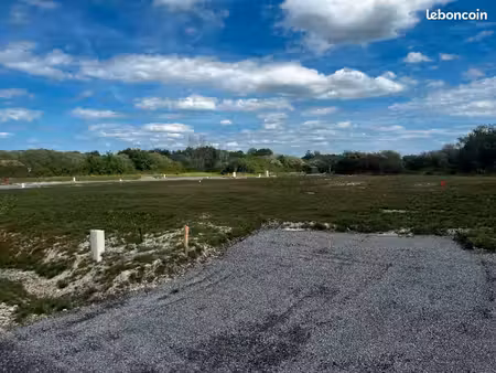 terrain 400 m² sallertaine