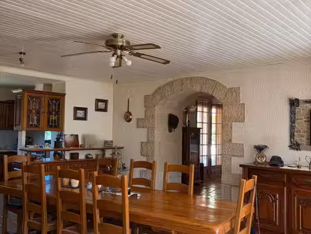 maison plain pied et dépendances