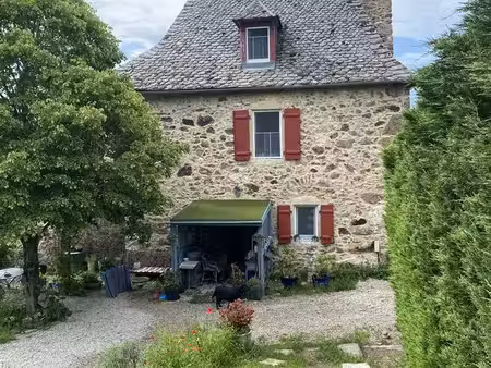 maison 3 pièces 136 m²