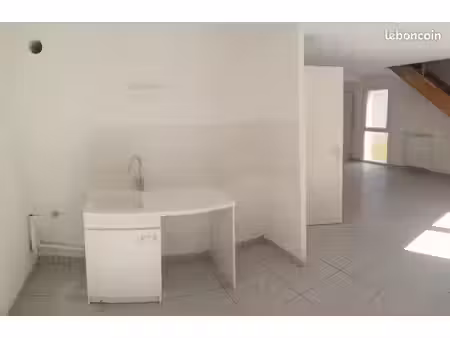 maison récente 88 m² - 3 chambres - jardin & garage - proche leclerc amboise