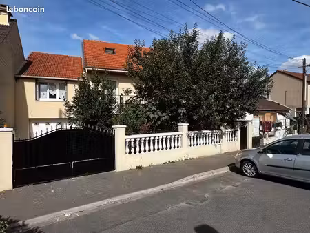 maison 149 m² – 6 pièces – 5 chambres – jardin – garage – dépendance – sevran