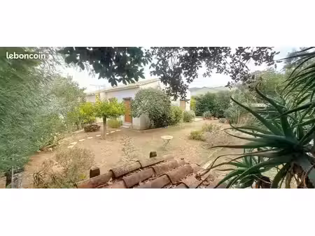 villa 5 pièces 150 m²