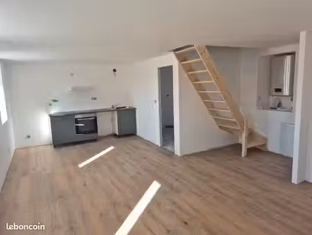 t3 duplex