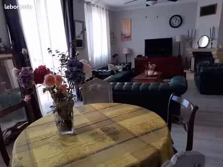 grand appartement 120 m² meublé – proche aéroport – bail octobre/novembre à juin