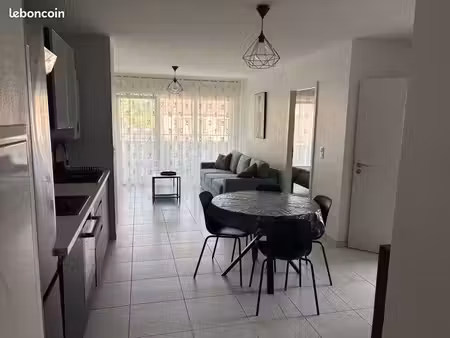 à louer appartement f2