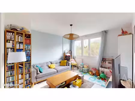 appartement 3 pièces 72 m²