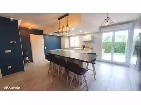 a louer maison type 4 - quartier très calme