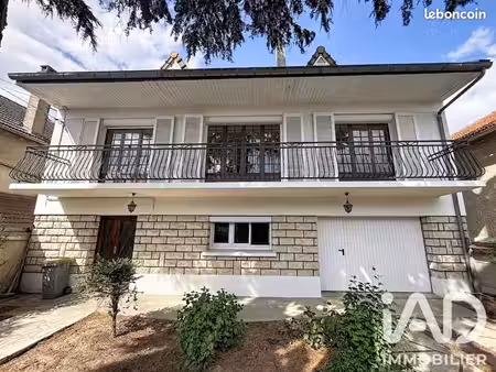 maison familiale 5 pièces 145 m²