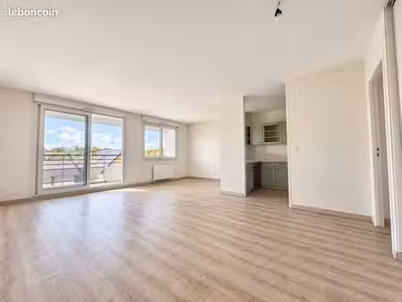 le mans gare sud - appartement 3 pièces avec terrasse  ascenseur et cave