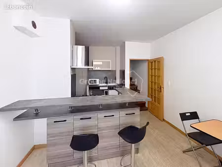 appartement 2 pièces 60 m²