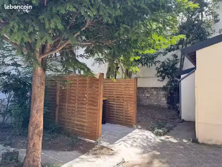 appartement 2 pièces 22 ㎡ rénové à neuf ( dpe d )