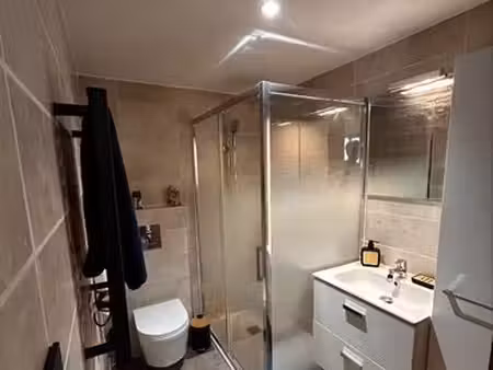 studio confortable