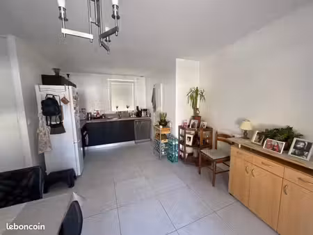 appartement 3 pièces 62 m²