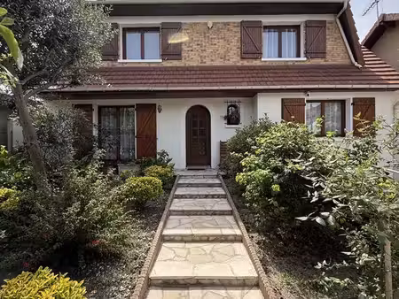 pavillon 7 pièces 175 m²