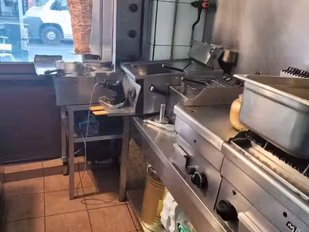 vendre restaurant rapide. kebab pizzas et plats orientale