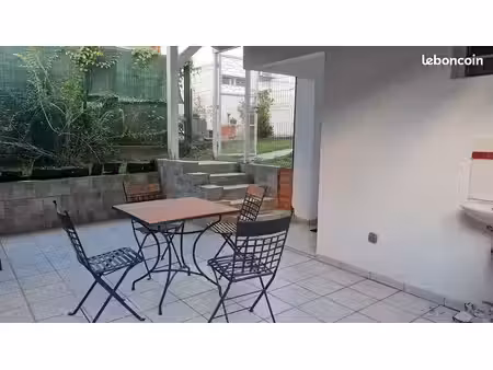 location t2 meublé