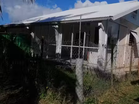 t2 vide lotissement petit macabou le vauclin environ 300n océan