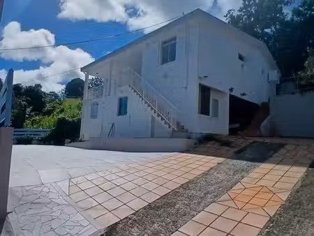 haut de maison à louer – cadre agréable et lumineux■à louer  haut de maison indépendant  s