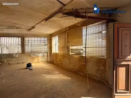 local 89 m² saint-ouen